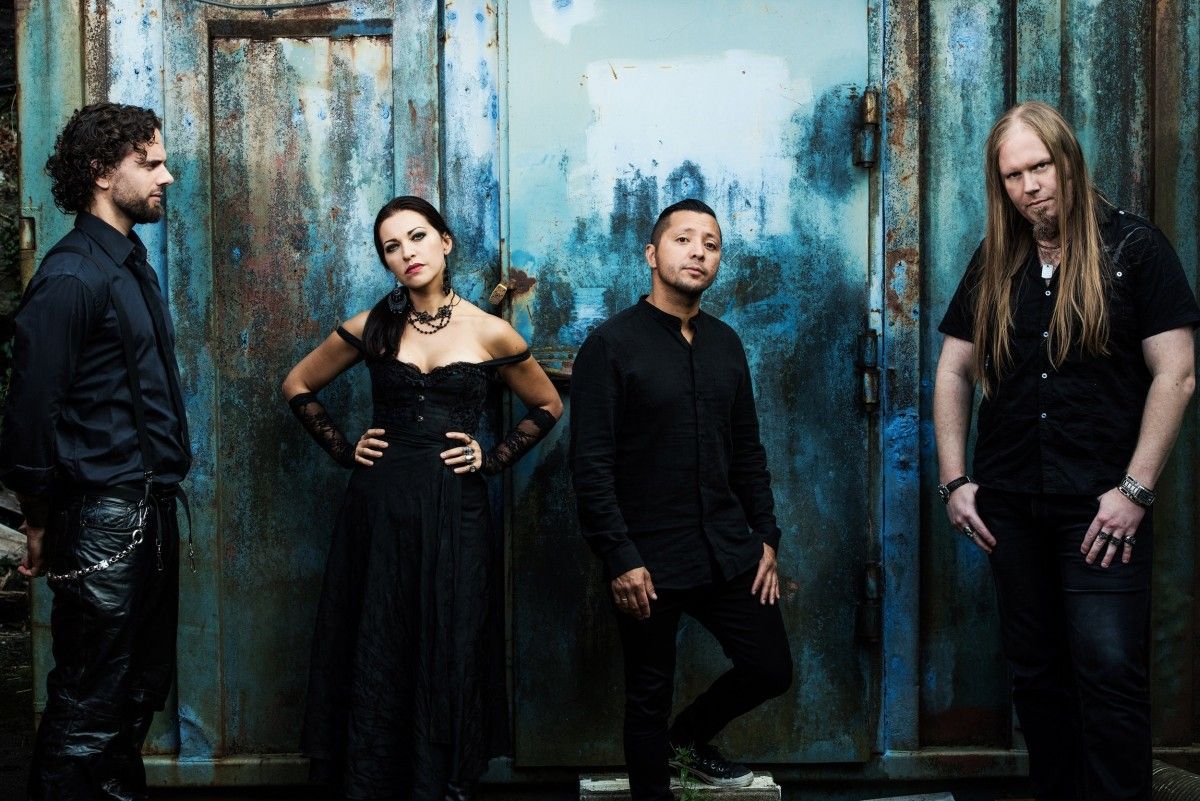 sirenia_2018_photograph_low_res.jpg