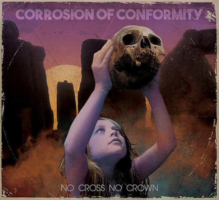 Corrosion of Conformity - No Cross No Crown<br /><br />Visszatért a zenekarba Pepper Keenan, aki mint a régi szép időkben, magára vállalta a gitárosi és énekesi pozíciót. Ennek az összeborulásnak már lassan négy éve, így az összeérésre, illetve annak hiányára már nem lehet hivatkozni. Várjuk a dögöt! Péntekig pedig már csak párat kell aludni.