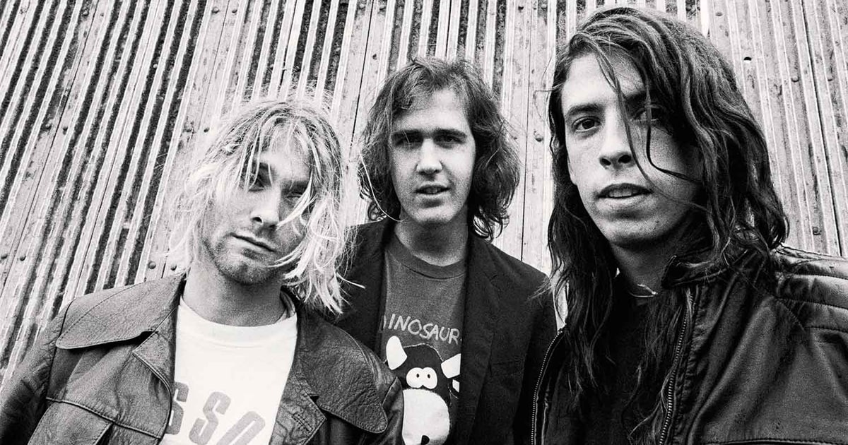 Nirvana<br /><br />Lehet, hogy a Smells Like Teen Spiritet még talán a szomszéd néni is ismeri és lehet, hogy a Nevermind megjárta az albumlisták csúcsát, mégis a ‘húzónév‘ csak a 6. helyen tetőzött 1991 év végén.