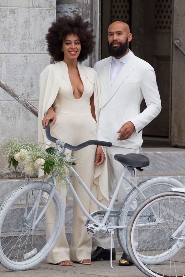 solange-knowles-wedding-vogue-2-17nov14-inf-splash_b_592x888.jpg