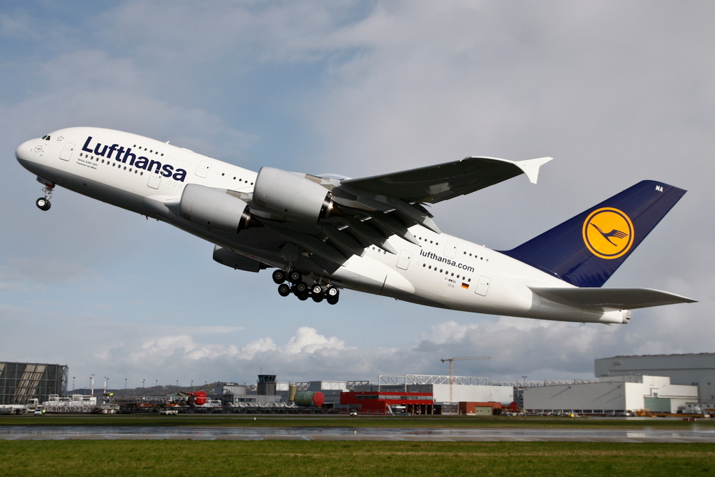 A380_Lufthansa_MSN_038-1.JPG