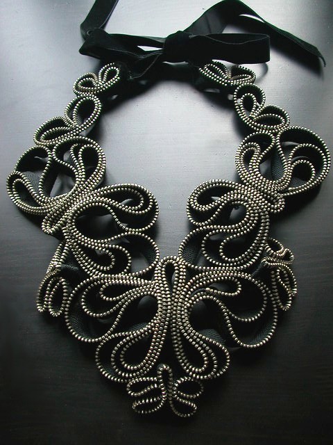 zipper-necklaces (1).jpg