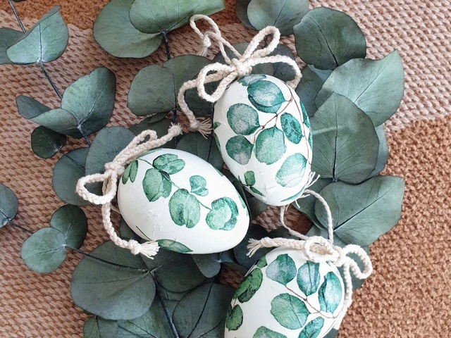 Eukaliptuszos húsvéti tojások