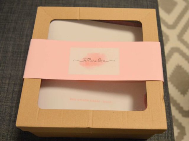 Megérkezett és kibontottam!