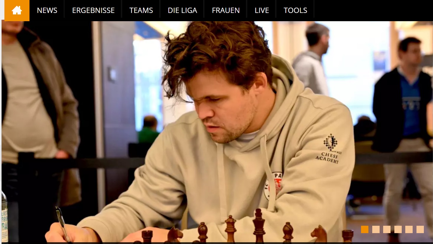 carlsen2_1.jpg