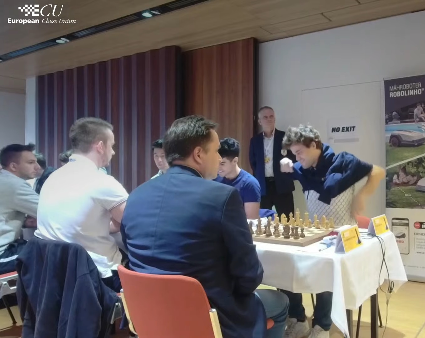 carlsen_vetkozese.jpg