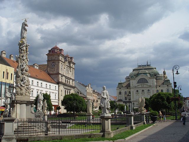 kosice_slovakia_main_street_4.jpg