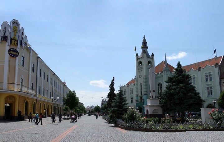 rathaus_mukachevo.jpg