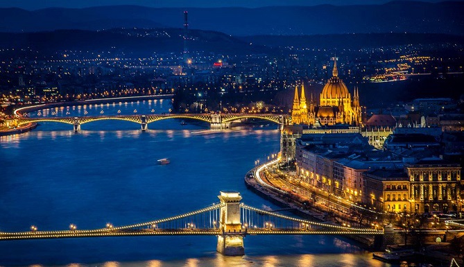 Budapest-hotels.jpg