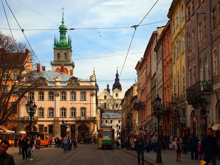 architecture-lviv-city-ukraine-1.jpg