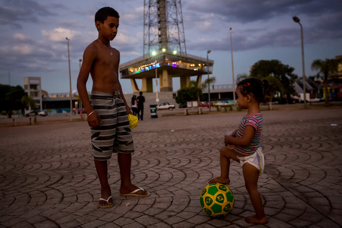 braziliavaros-foci-gyerekek1.jpg