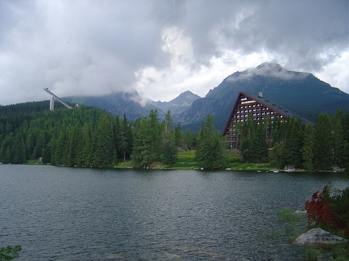 lake_of_strbske_pleso.jpg