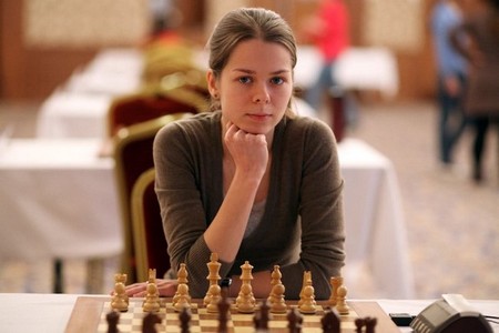 1333646423_the-europe-fast-chess-championship-2012-tatyana-kosintseva.jpg