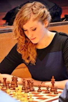 a718a906cf770a71ac7d1be2c11f3d0a--chess-play-anna.jpg