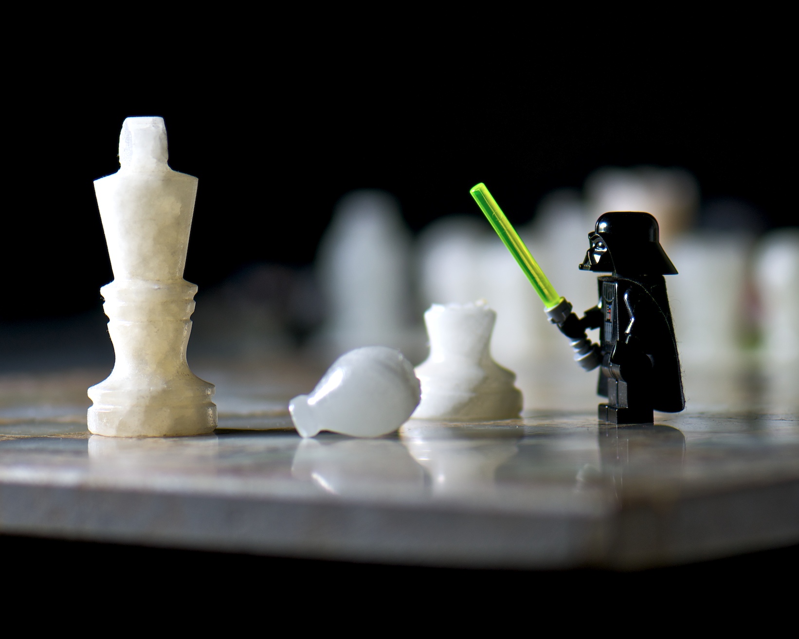 darth-vader-vs-chess-pieces.jpg