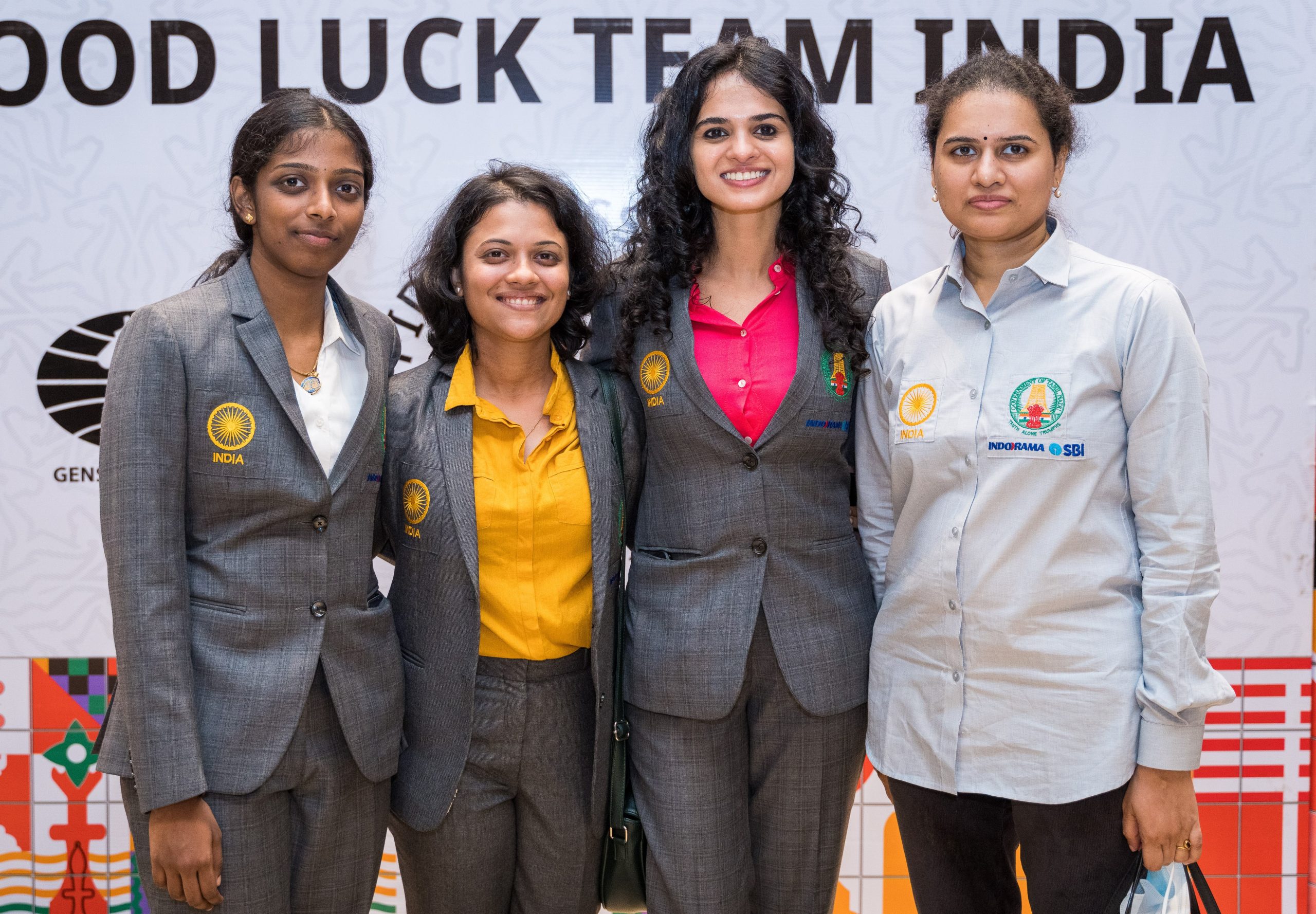 players-of-bronze-medal-winning-indian-womens-a-team-at-the-44th-chess-olympiad-photo-credit-stev-bonhage-scaled.jpg
