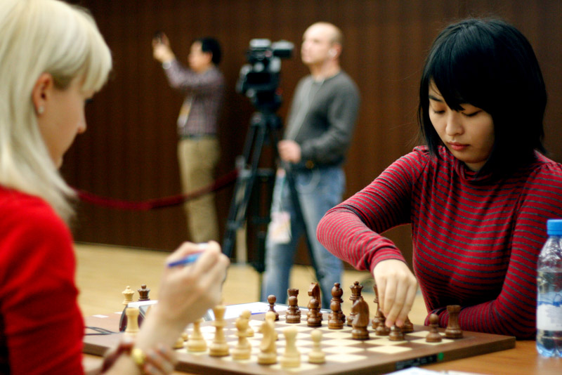ushenina_wenjun.jpg