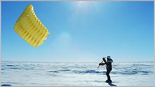 helens-polar-challenge-yellow-kite.jpg