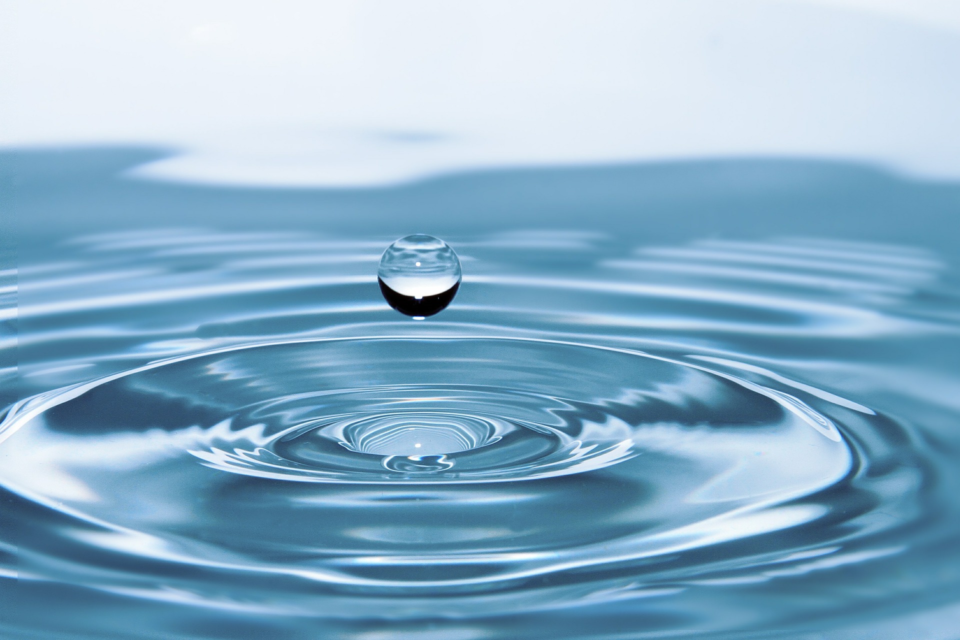 drop_water_pixabay.jpg