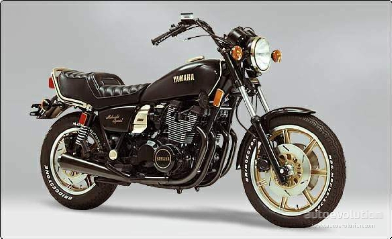 Yamaha XS1100 Midnight Special.jpg