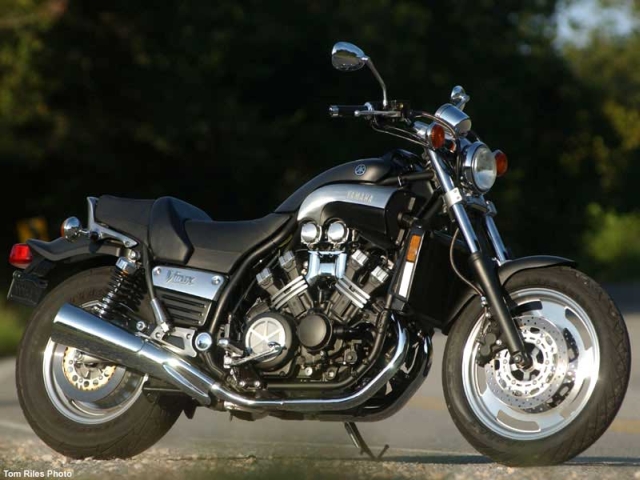 Yamaha-vmax.jpg