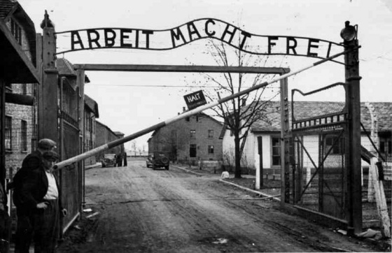 Dr. Wilbur Swain: arbeit macht frei