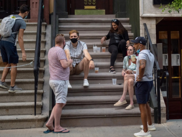 Inni, úton-útfélen