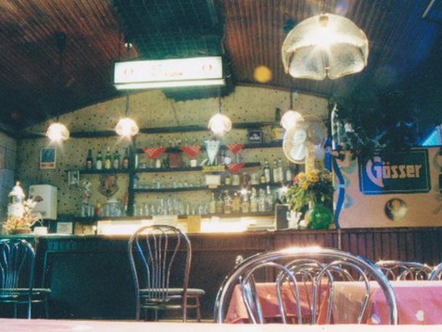 Temesi Ferenc: Az utca legjobb kocsmája