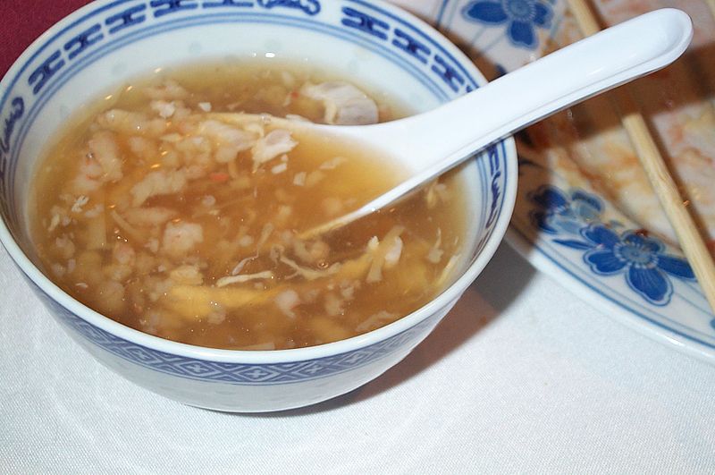 800px-Bird's_Nest_soup.jpg