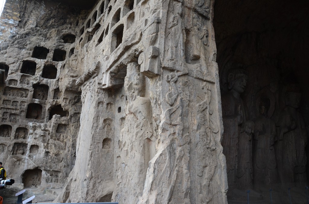 Közép-Binyang-barlang