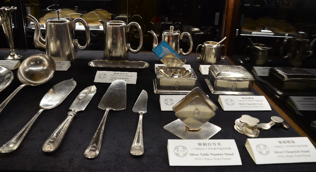 Ezüst készletek az 1950-es évekből