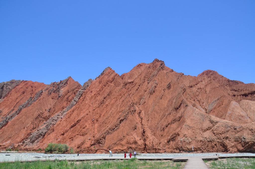 Oytagh piros hegy ( Oytagh Red Mountain)