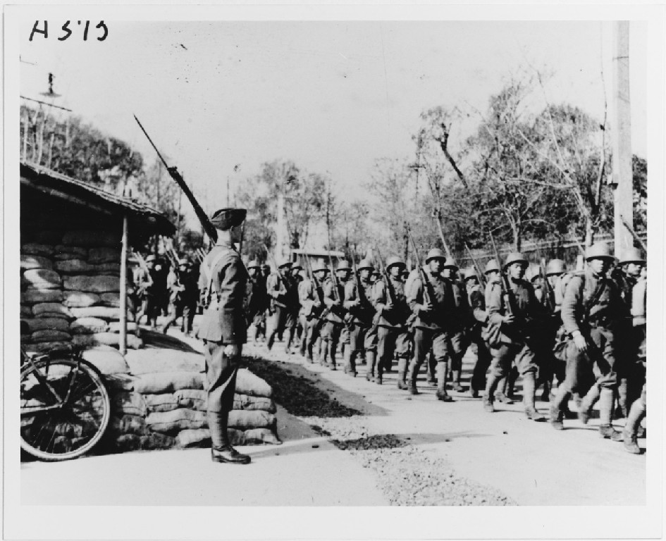 A japán hadsereg „győzelmi parádéja” a nemzetközi rendezésen keresztül 1938. január 1-jén