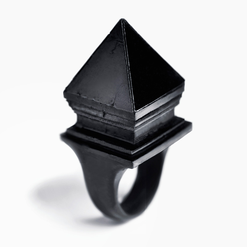 BLACK PYRAMIDE RING<br />$140.00