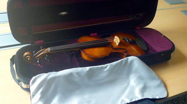 sherlock-s-violin.jpg