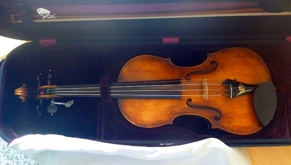 sherlock-violin.jpg