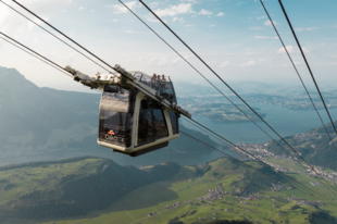 Stanserhorn CabriO – Nyitott tetejű sikló a svájci Alpokban