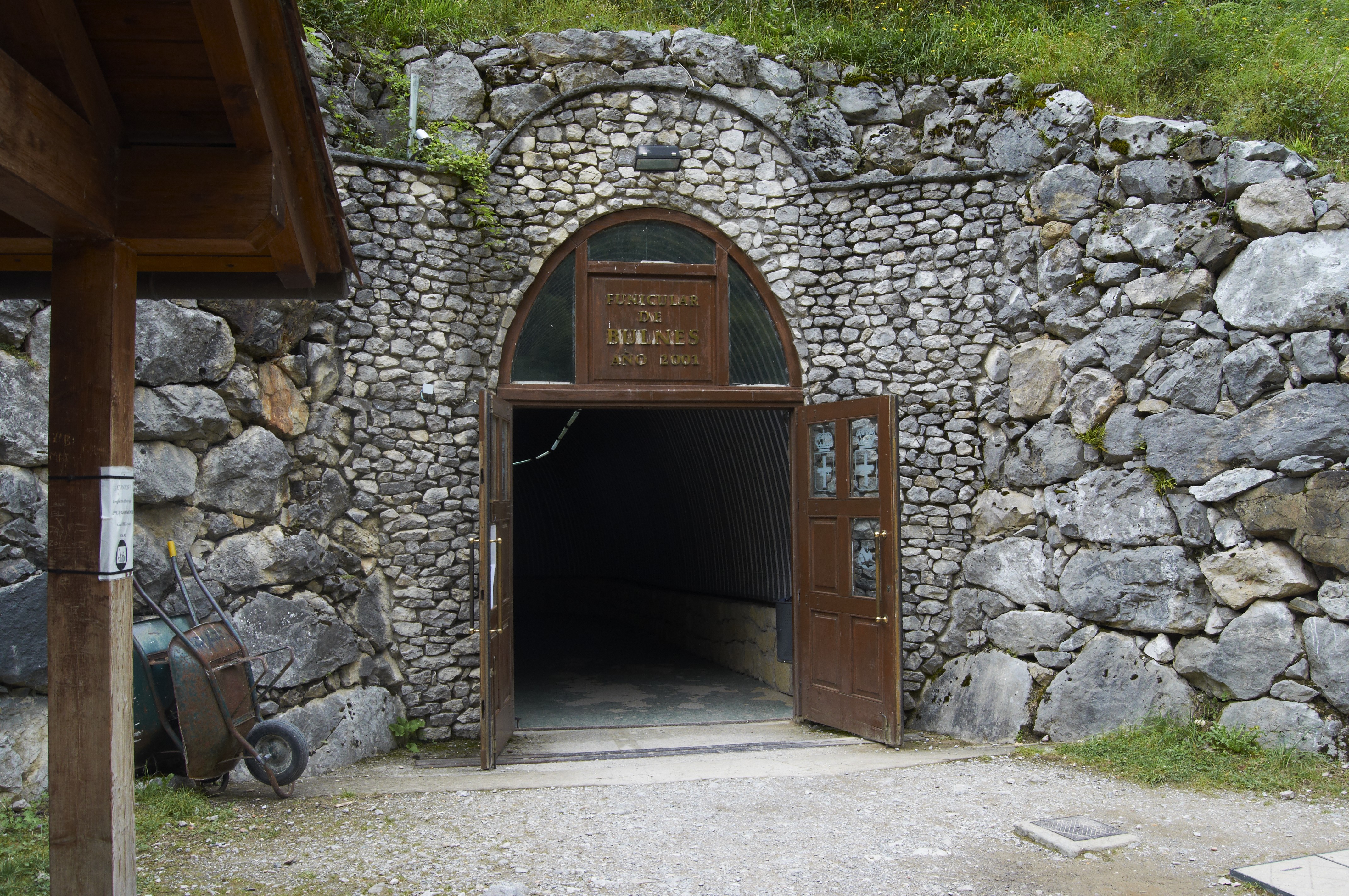 funicular_panoramio_6.jpg