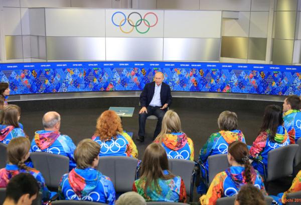 03_SOCHI_Russian-President-Vladimir-Putin-meets-with-Sochi-2014-volunteers---Sochi-2014-Olympic-Games-photo.jpg