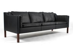 mogensen_sofa.jpg
