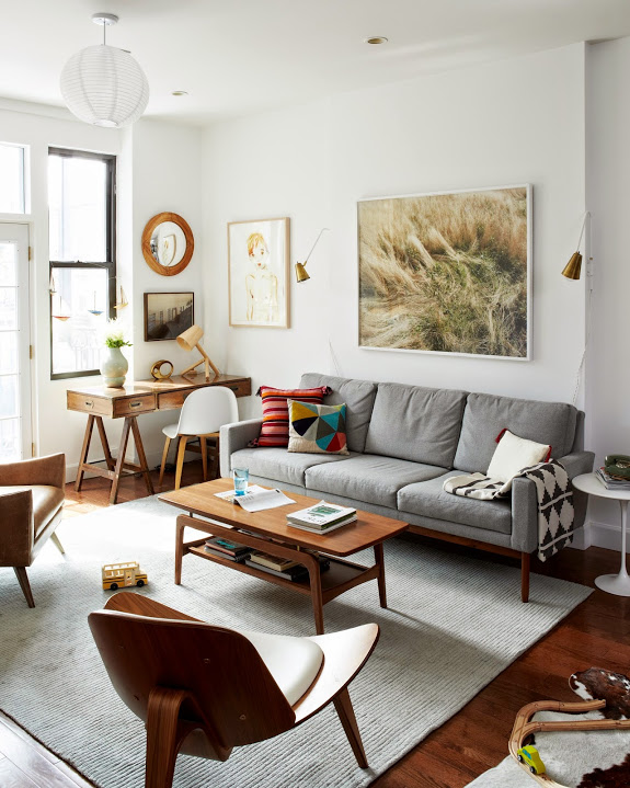 1joanna-goddard-house-tour-living-room-brooklyn.jpg