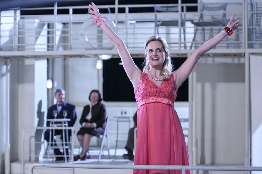 Remény és a múlt árnyai – Castel Felice