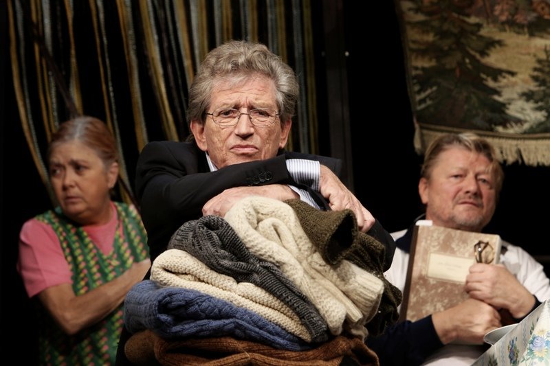 Idegen ismerősök disszonáns szólamai – Kvartett