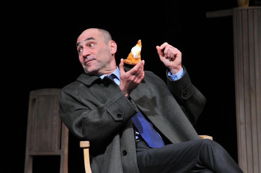 Egy milliókért, avagy hogyan lesz a nép megmentőjéből a nép ellensége