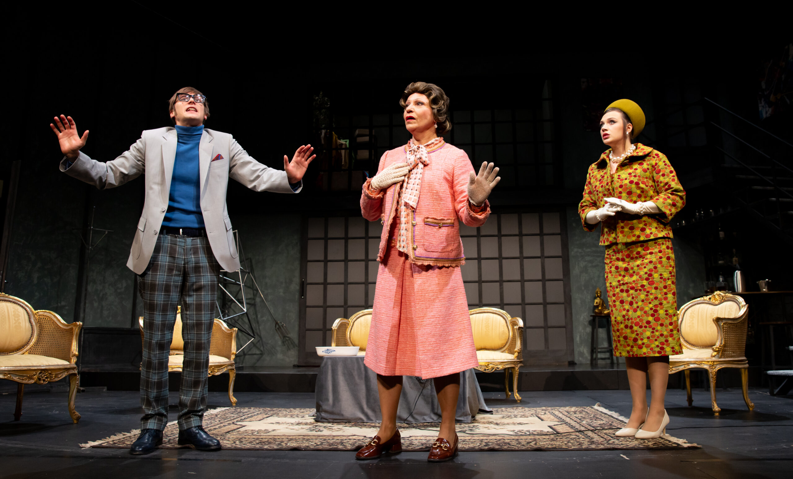 Fergeteges vígjáték a sötétben – Black Comedy