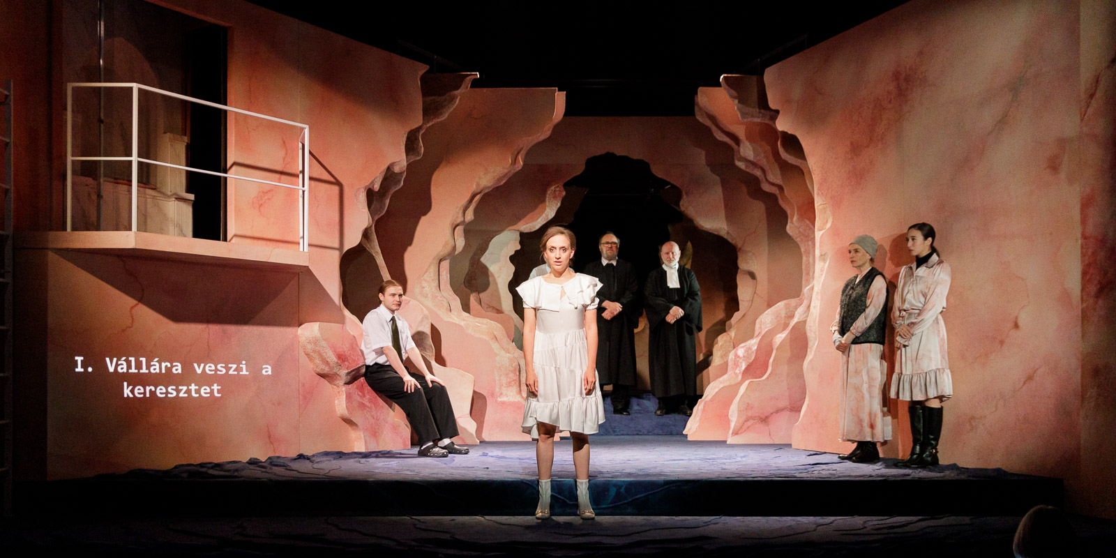 A női Krisztus oximoron? – Hullámtörés