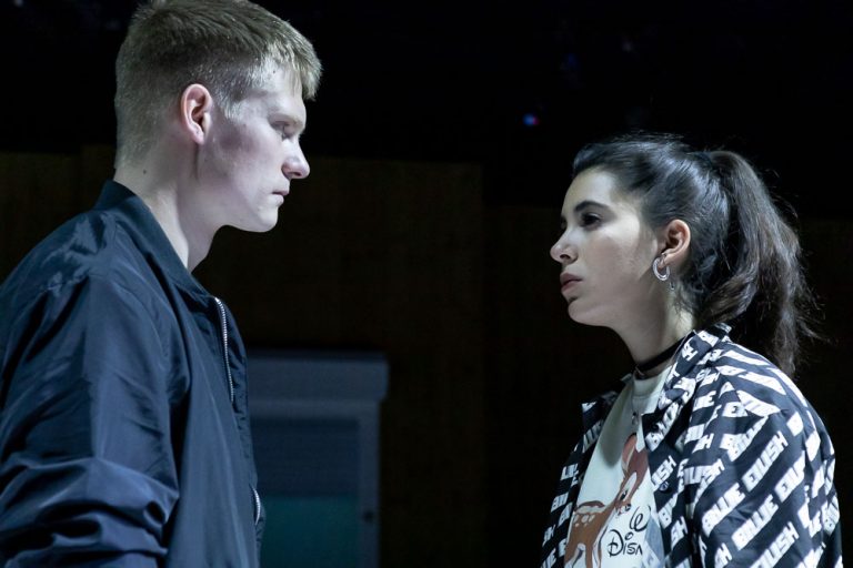 Az erőszak rejtett formája – Gina