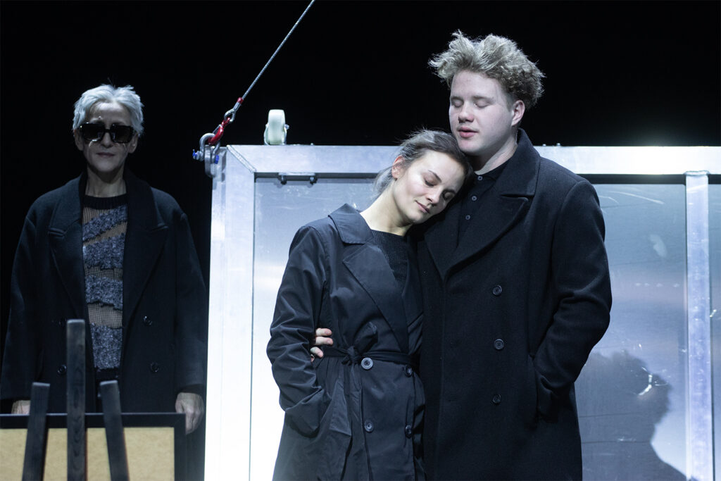 „Miért (ne) legyek én tisztességes? Kiterítenek úgy is!” – Liliom