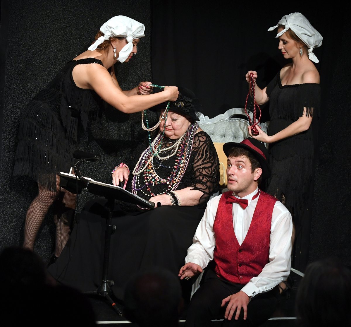 Merülés Budapest és a Thália múltjába – Madám Bizsu