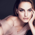 Natalie Portman lett az új Dior-kampány elbűvölő arca